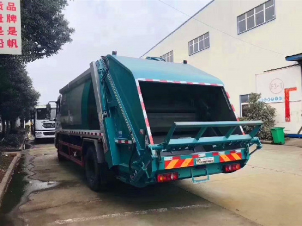 國六東風天錦分類壓縮垃圾運輸車