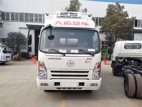 （國六4.2米）大運藍(lán)牌冷藏車