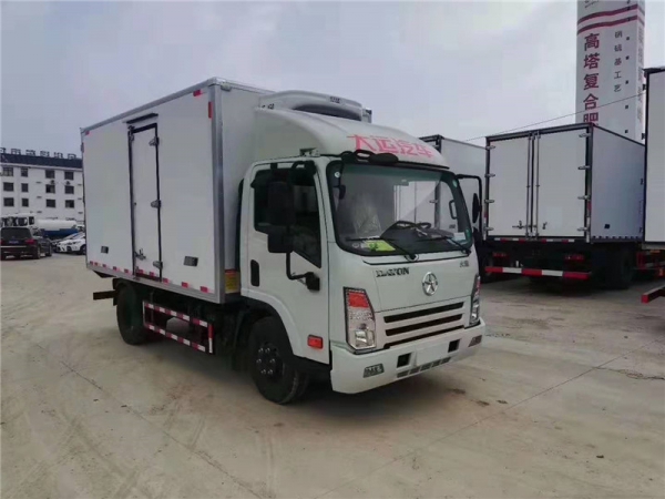 （國六4.2米）大運藍(lán)牌冷藏車